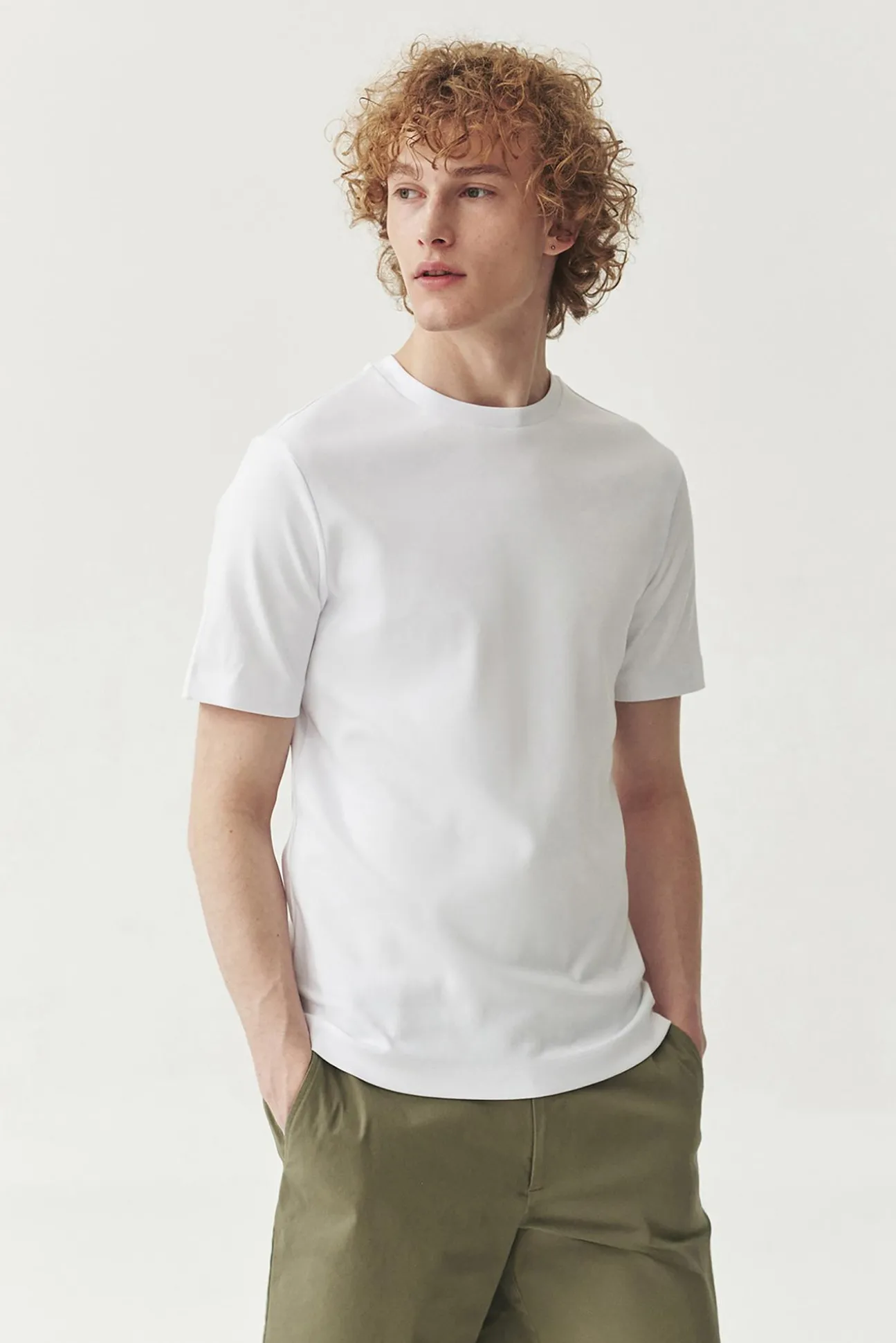 BAWEŁNIANY T-SHIRT MĘSKI — IAN