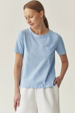 BAWEŁNIANY T-SHIRT Z KIESZONKĄ - DELQI