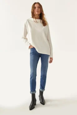 BLUZA DAMSKA Z DEKOLTEM WODĄ KONCZI