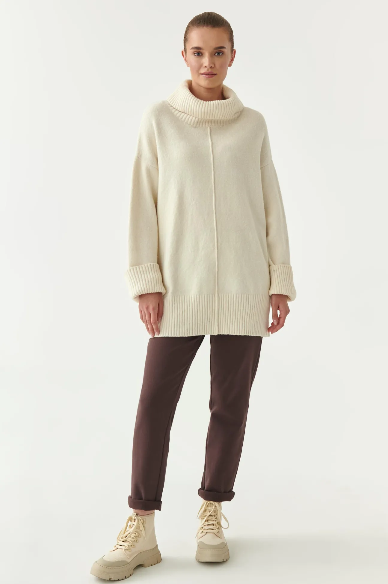 DAMSKI SWETER Z GOLFEM VELA