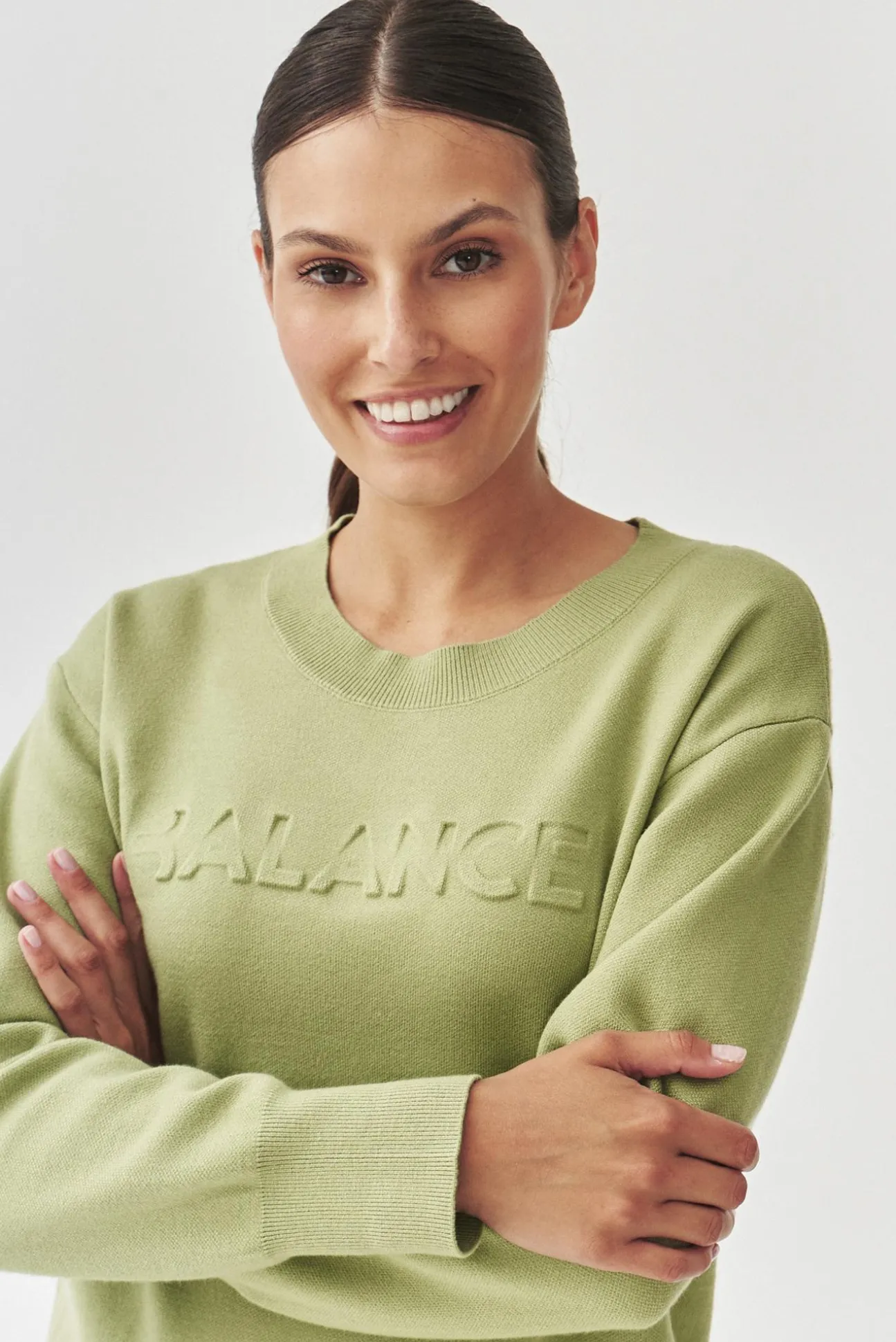 DAMSKI SWETER Z OKRĄGŁYM DEKOLTEM - BALAMI