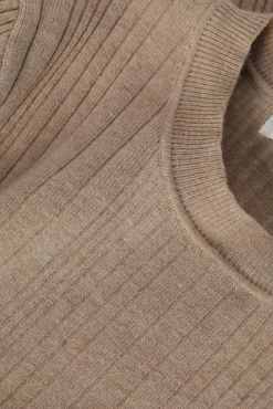 DOPASOWANY DAMSKI SWETER PRĄŻKOWANY ANCA