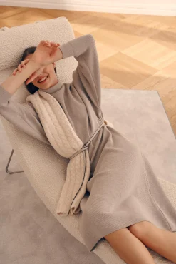 DZIANINOWA SUKIENKA OVERSIZE RONESI