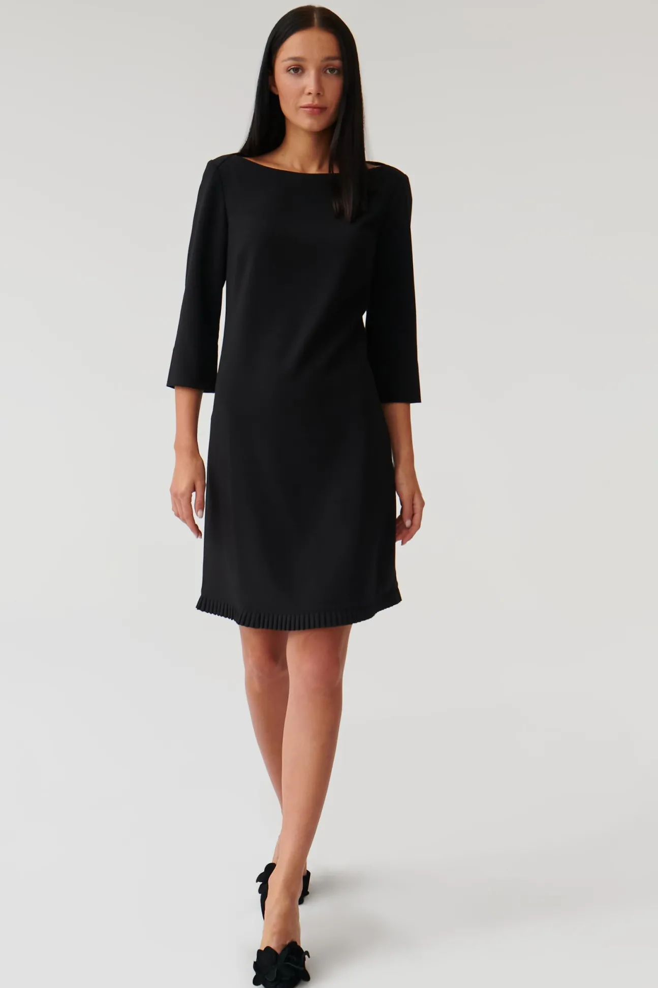 ELEGANCKA SUKIENKA TKANINOWA SANSKAPI