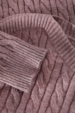 KLASYCZNY SWETER DAMSKI Z DEKOLTEM W ŁÓDKĘ — WILLOW