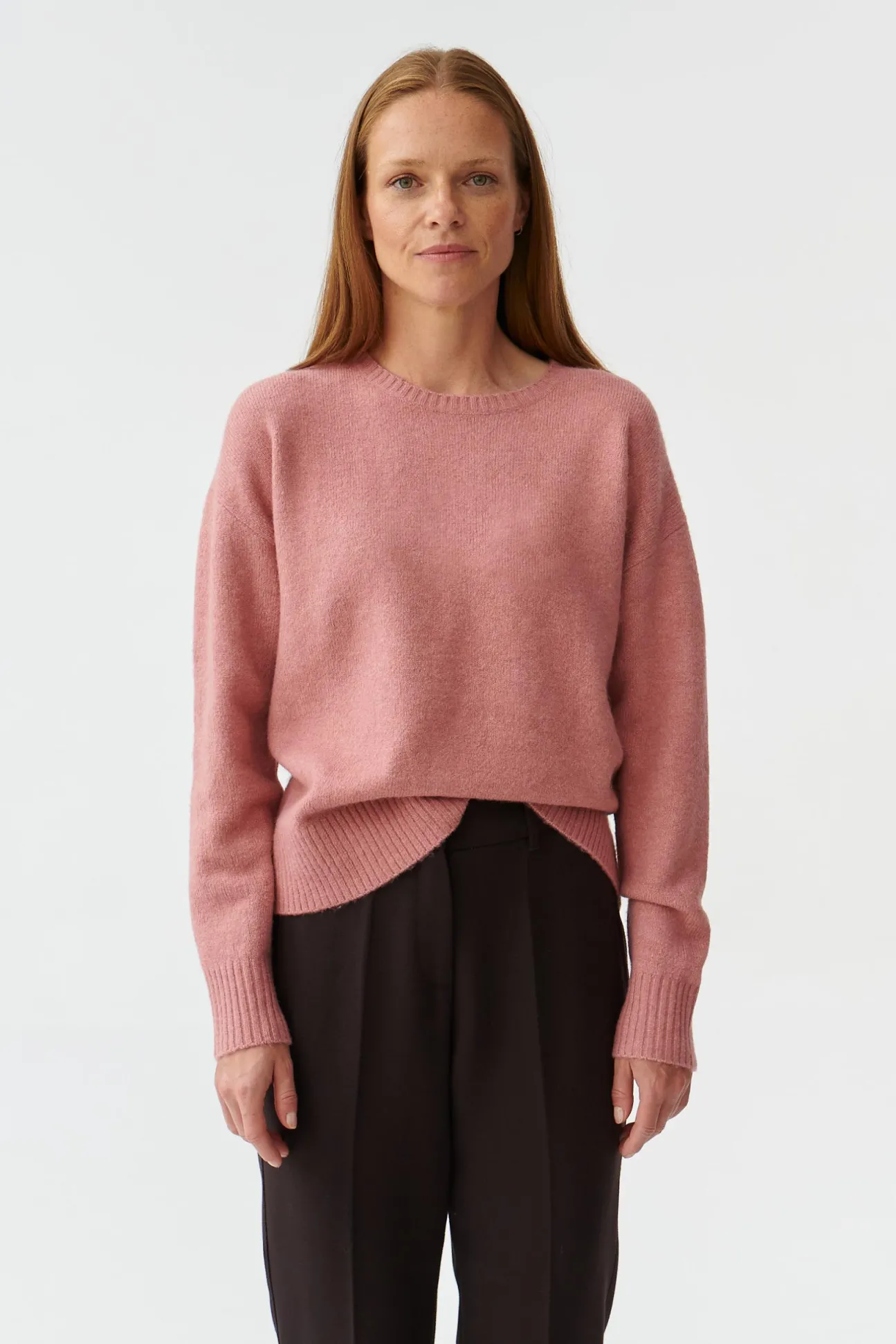 KOMFORTOWY SWETER DAMSKI KOBRO 1