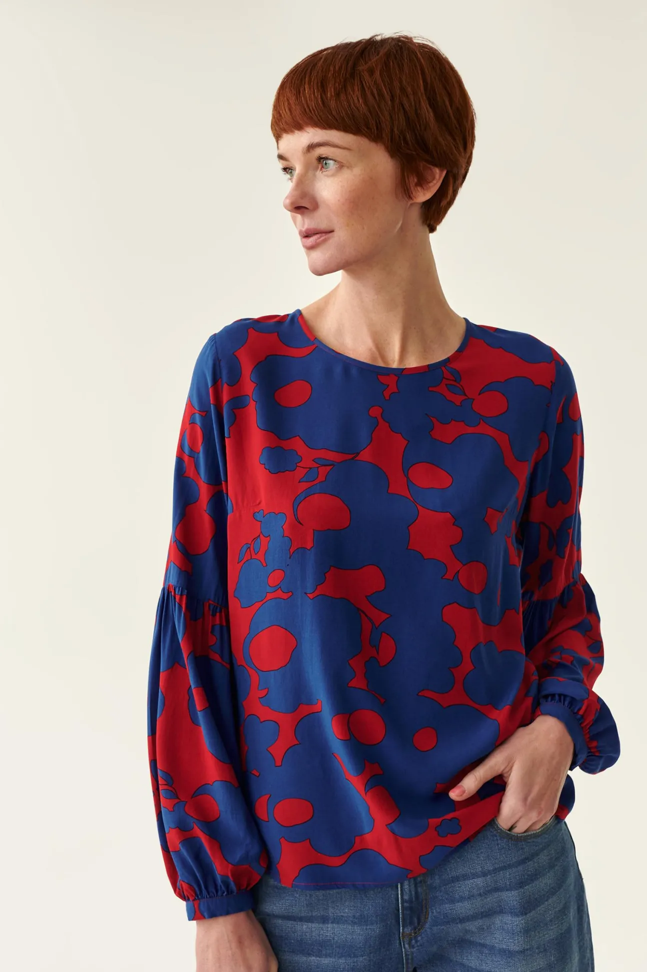 LUŹNA BLUZKA DAMSKA W PRINT MONKINA 1