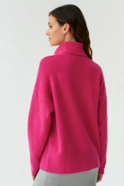 OVERSIZOWY SWETER DAMSKI Z GOLFEM WAMKO 1