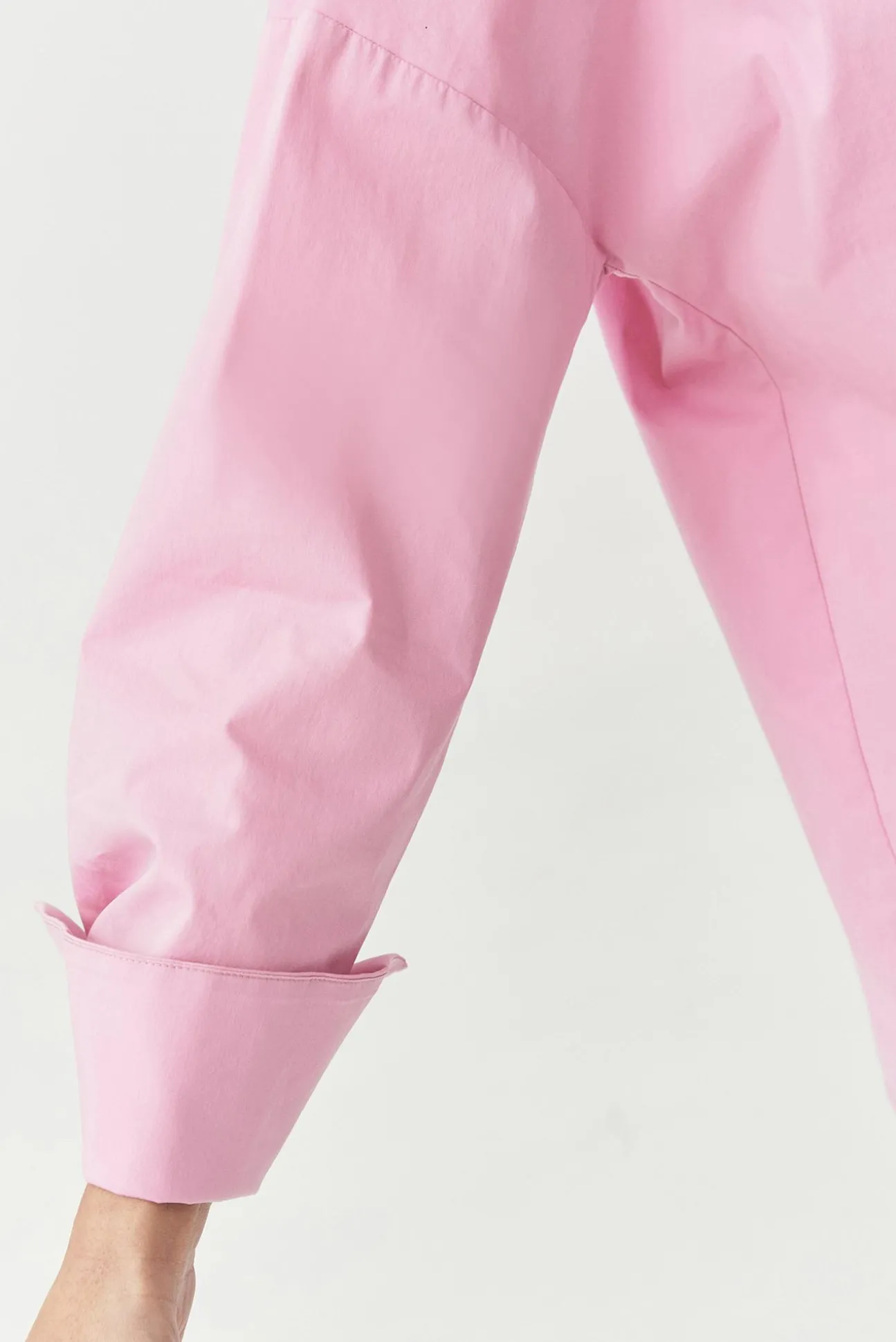 PASTELOWA BLUZKA ZE STÓJKĄ — LOTARI