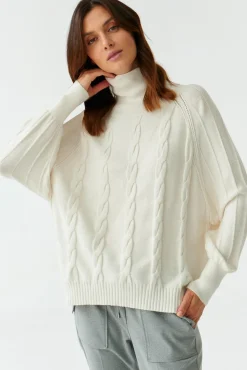 STRUKTURALNY SWETER DAMSKI Z GOLFEM MEDUZA