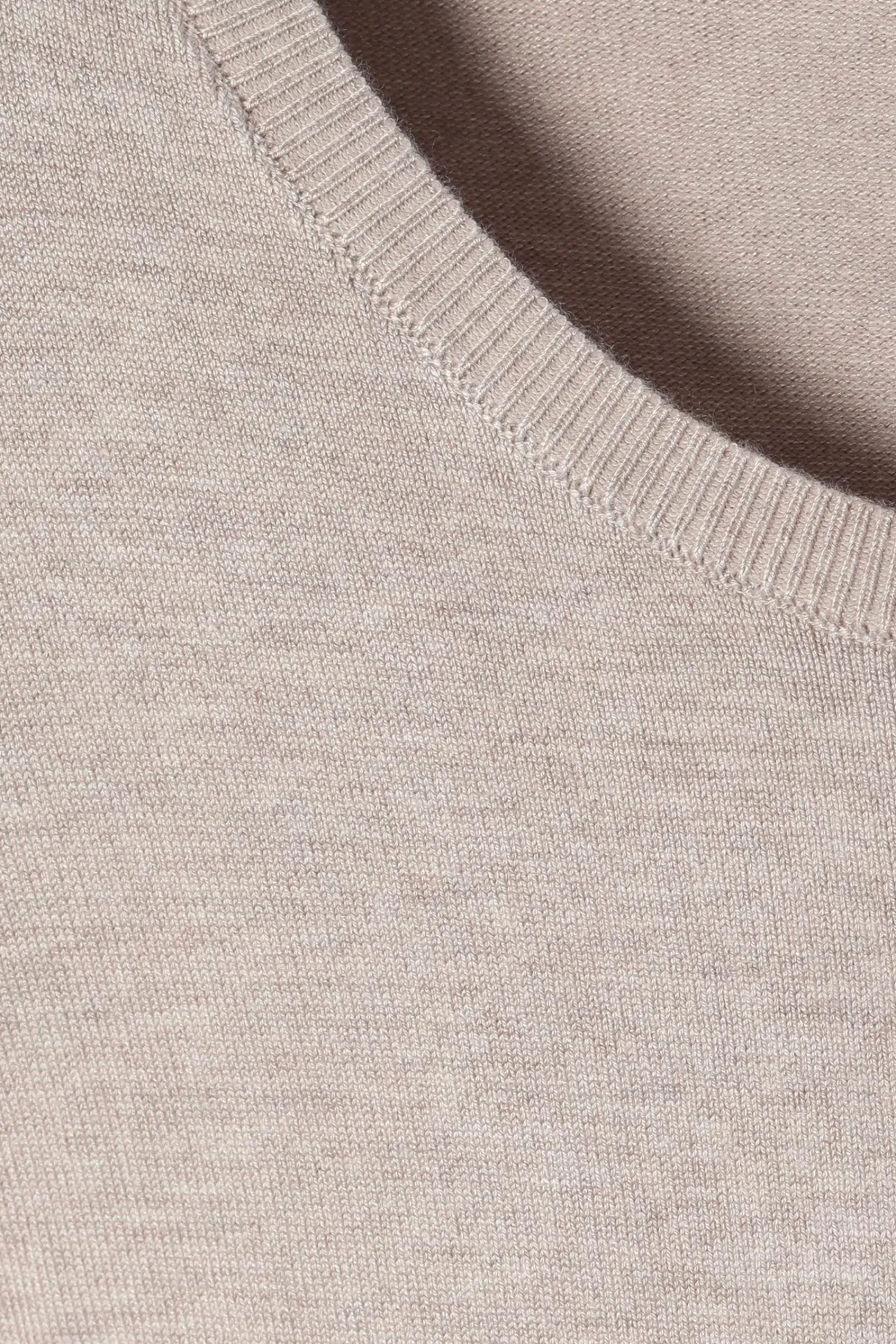 SWETER DAMSKI KLASYCZNY WESSA