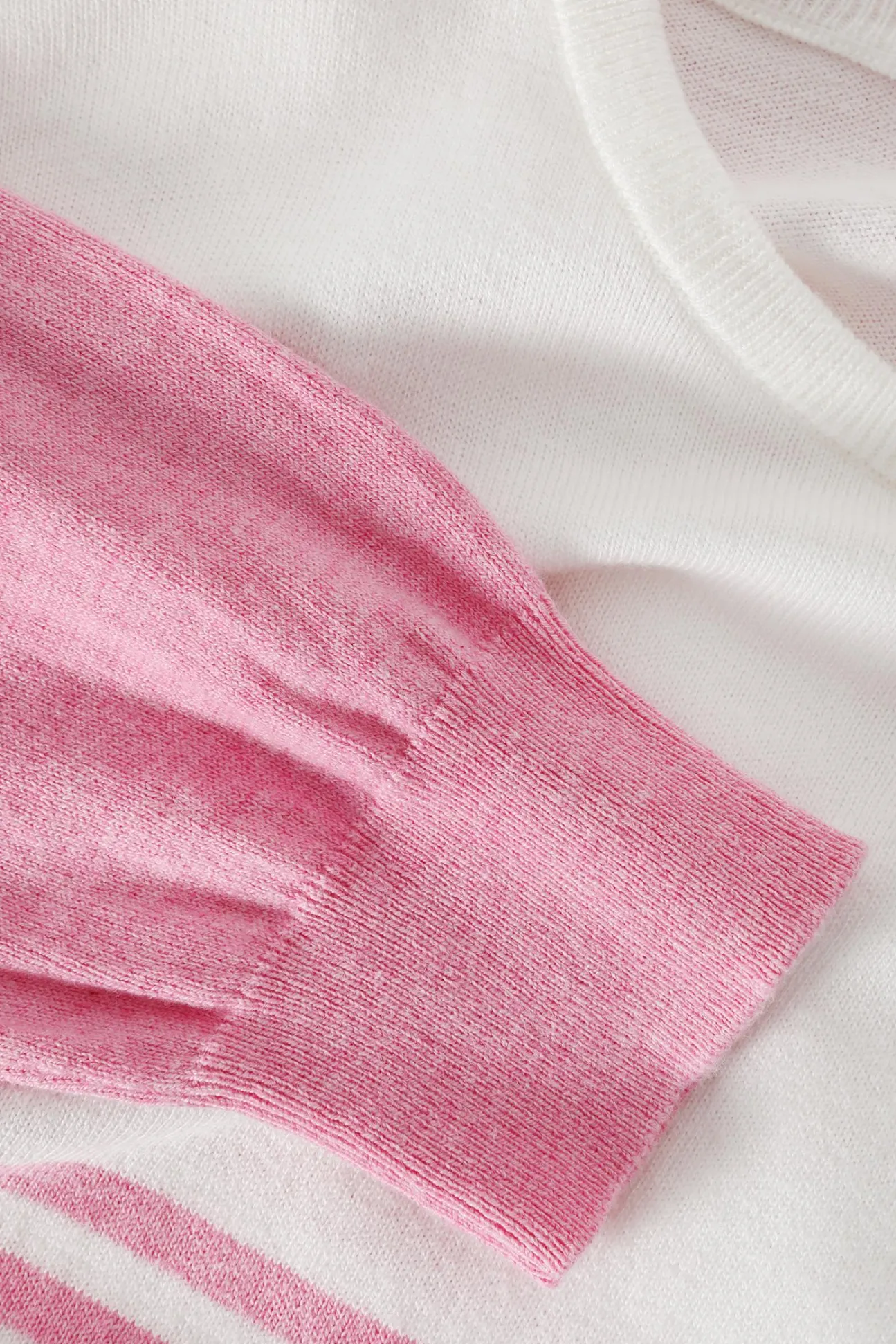 SWETER W POPRZECZNE PASKI — PENNY