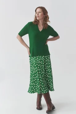 SWETER Z WISKOZOWEJ PRZĘDZY — HAZEL