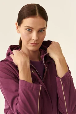 WIOSENNA PARKA IMPLODI