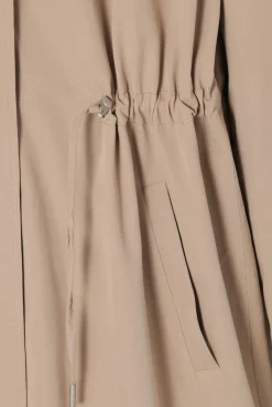 WIOSENNA PARKA IMPLODI
