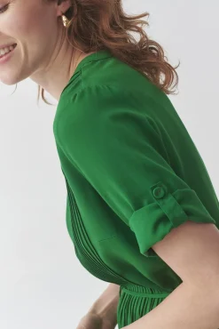 WISKOZOWA SUKIENKA PRZED KOLANO — OLIWERA